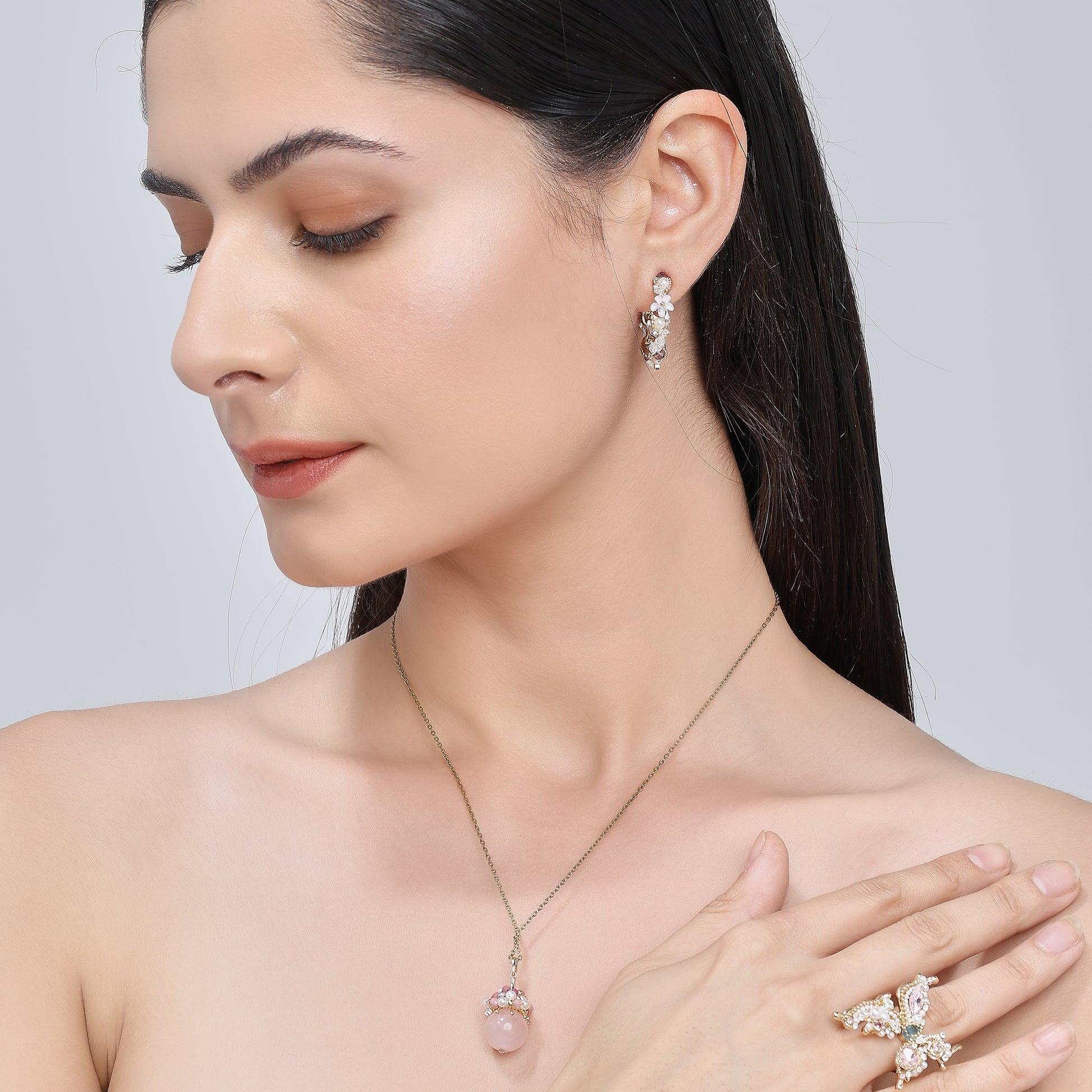 Rose Aurora Necklace
