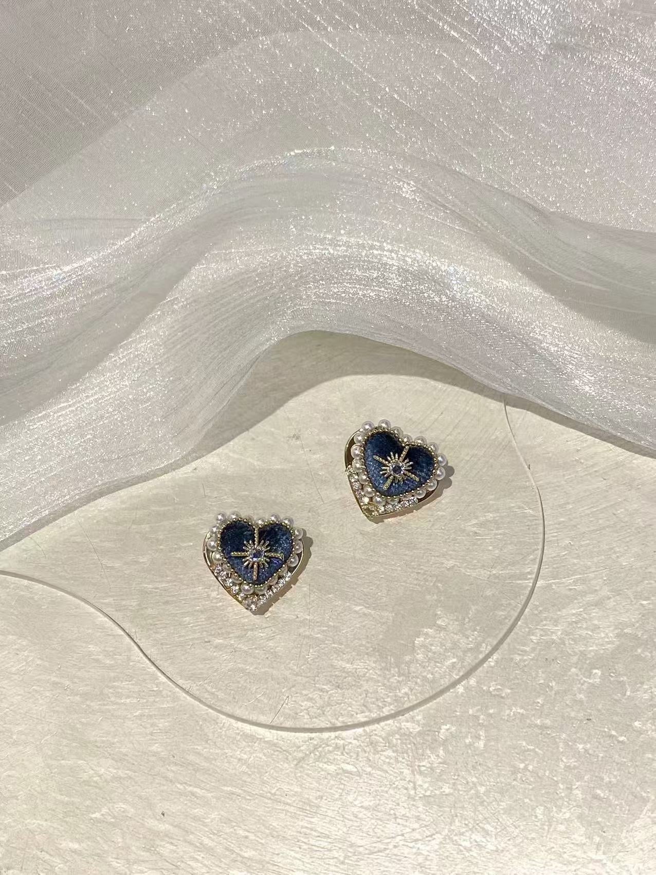 Midnight Heart Earrings