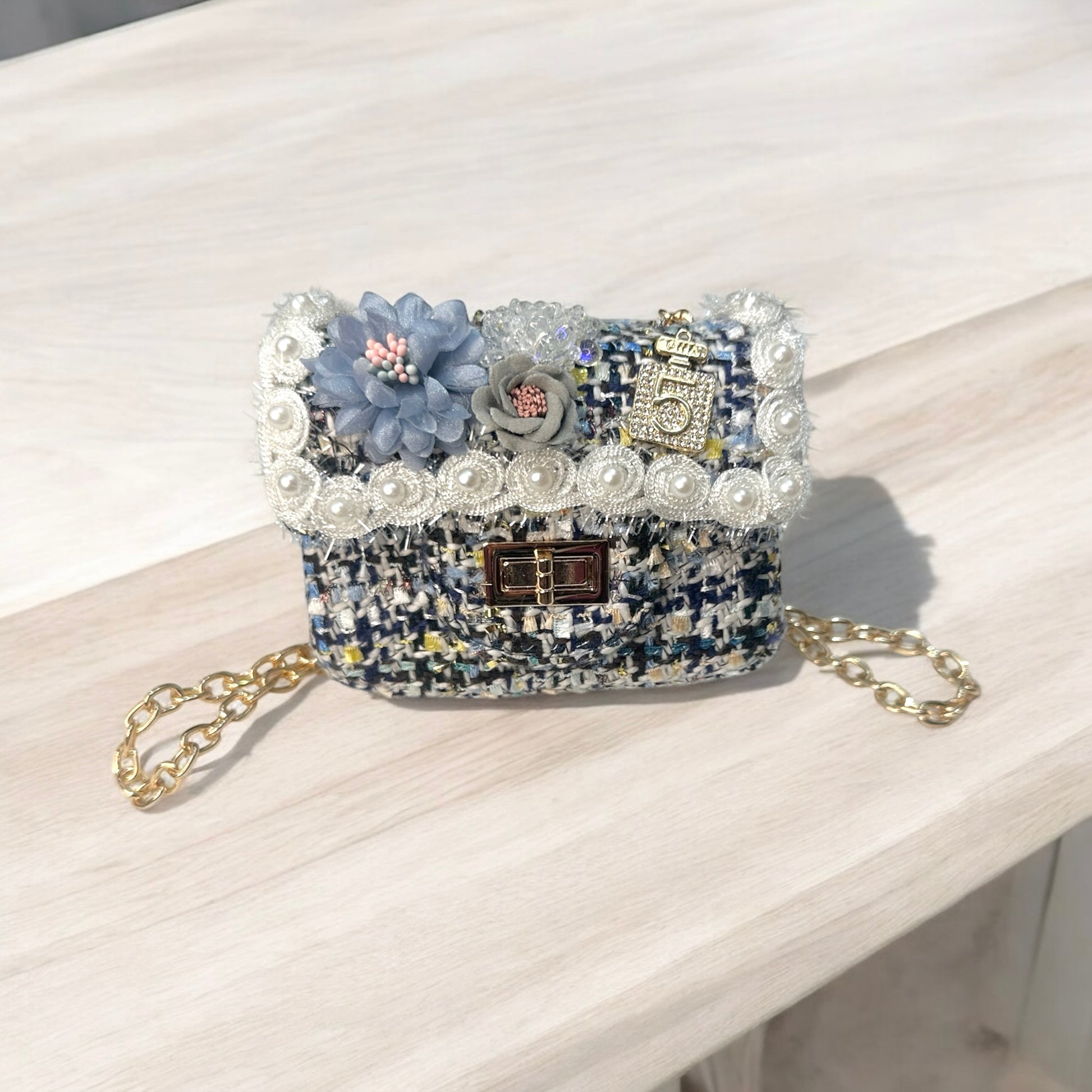 Elevate your style with our trendy collection of bags, featuring woven textures, bold details, and versatile straps. Perfect for adding charm and function to any look.