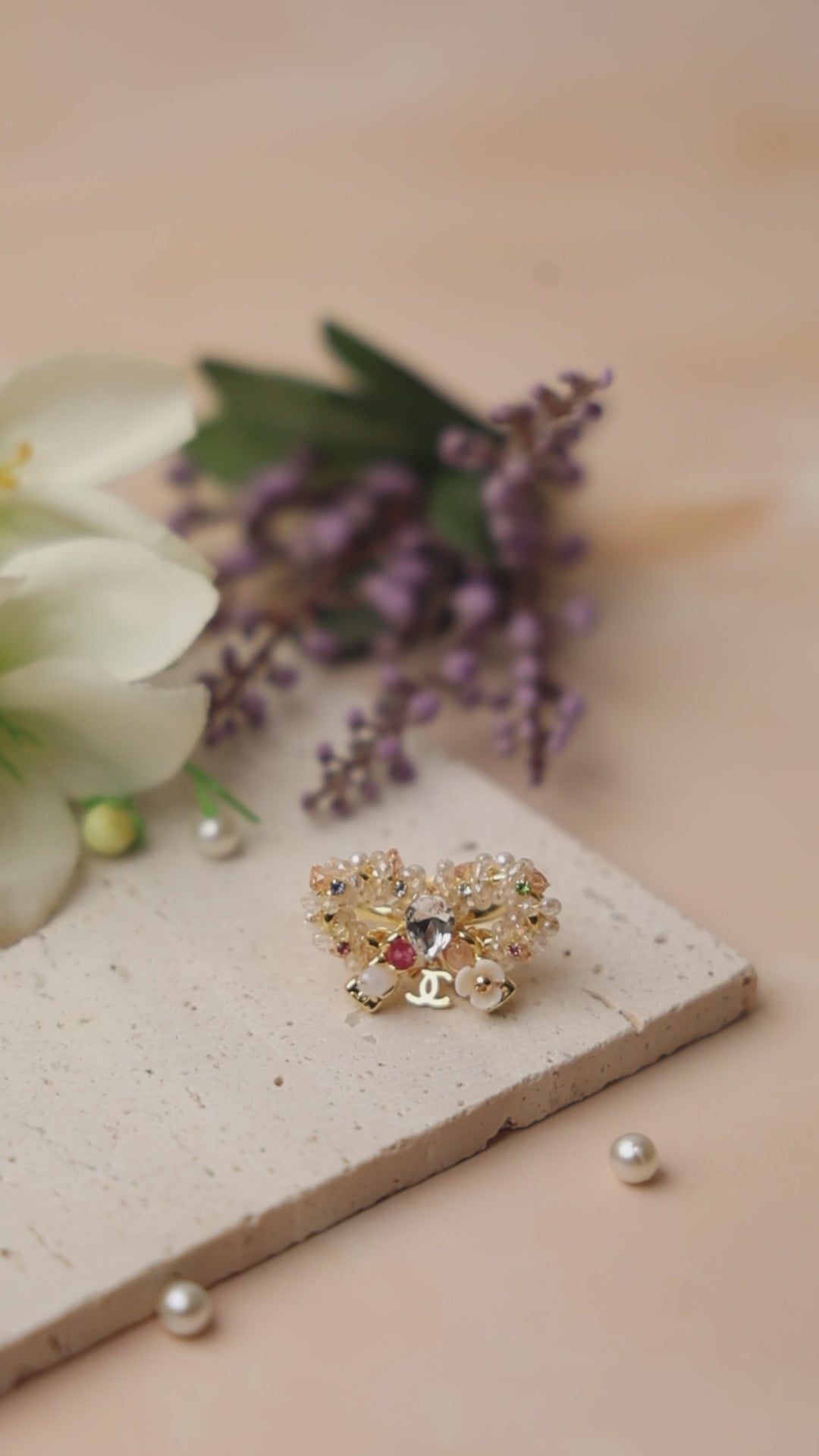 Pearl Enchante Bow Ring