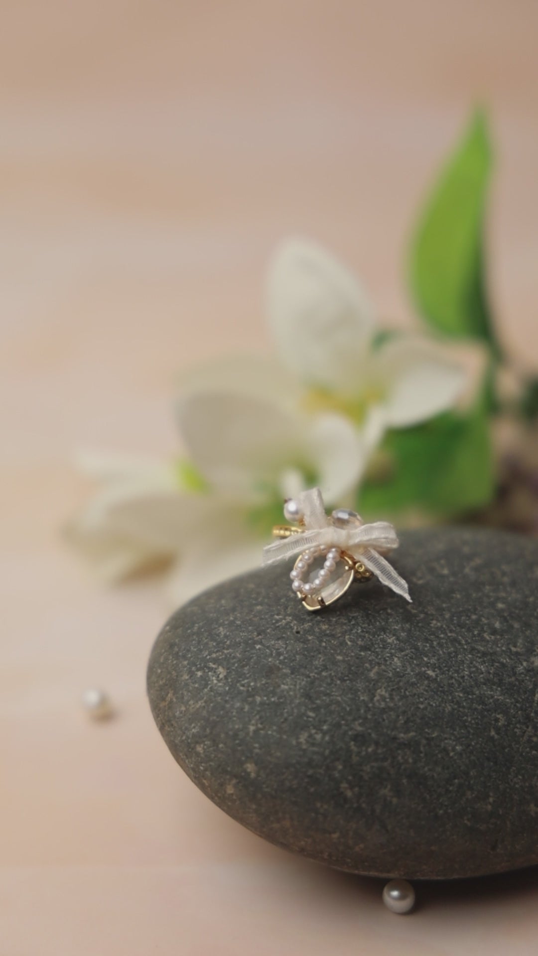Freshwater Pearl Bow Ring