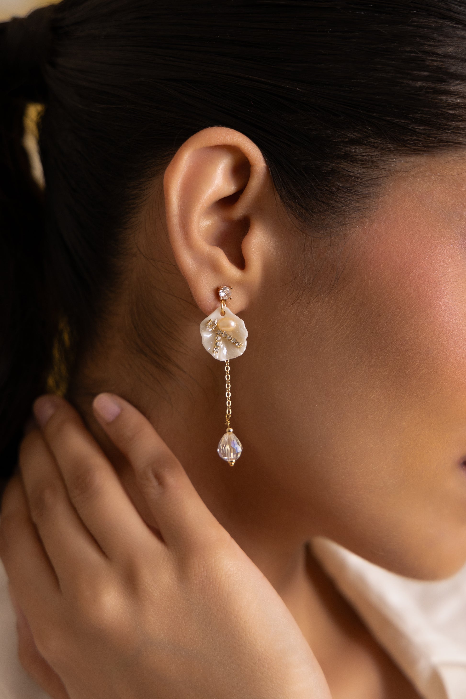 Ocean Pearl Drop Earring