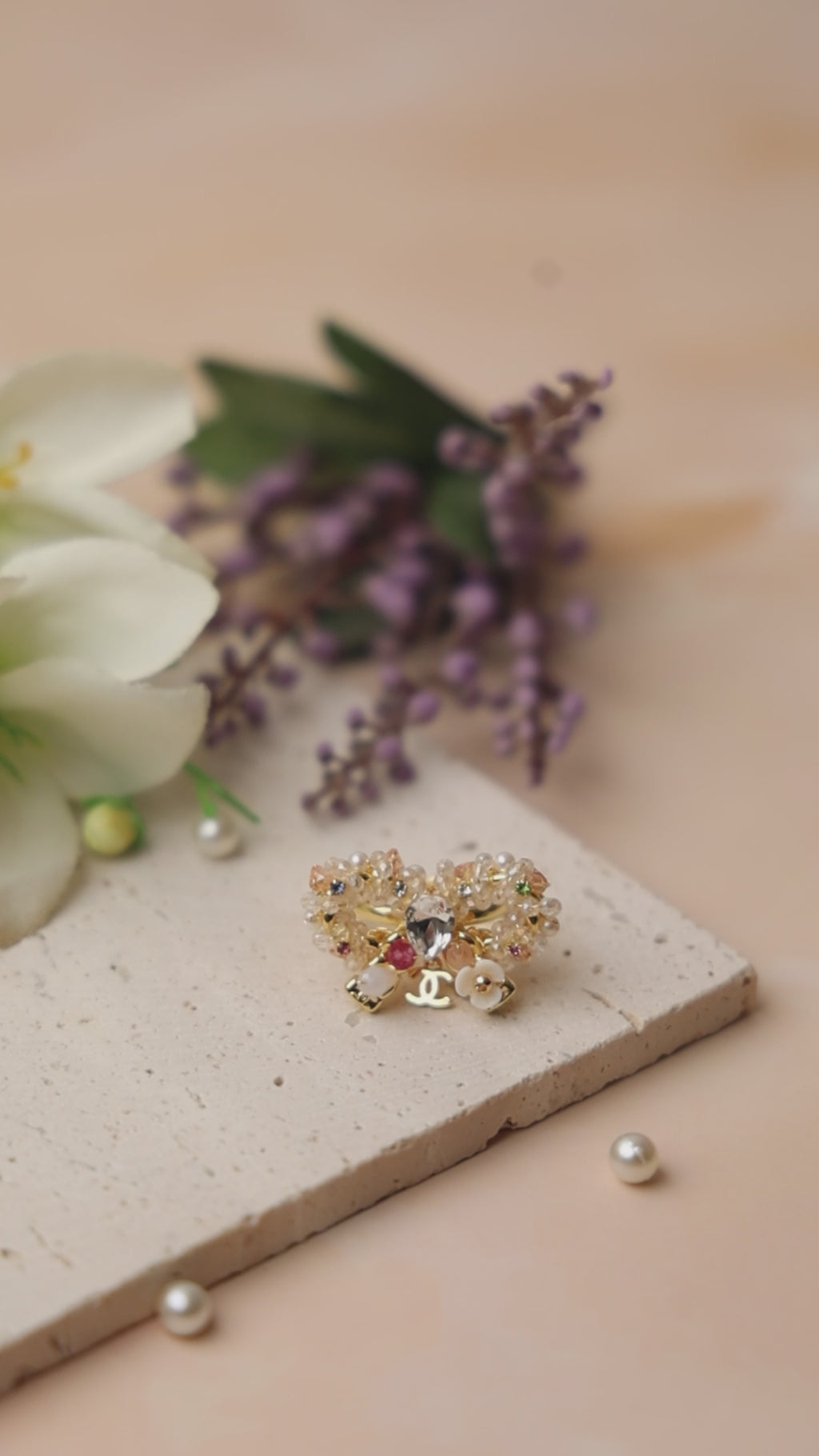 Pearl Enchante Bow Ring